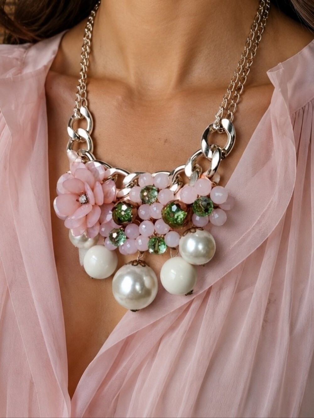 Pink Acrylic and Glass Peridot Faux Pearls Statement Necklace Gold Tone NWOT